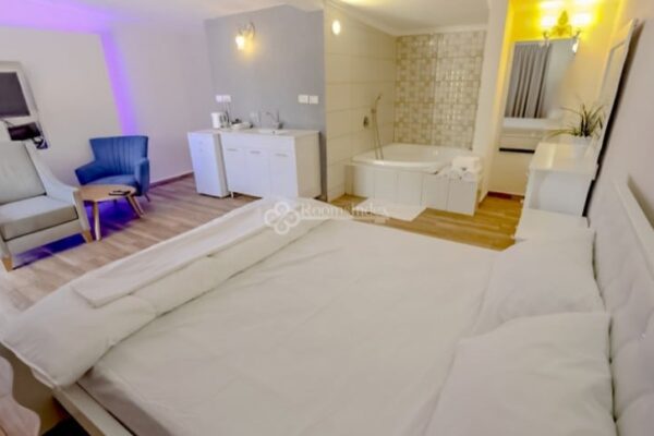 מקום בחוף הירוק