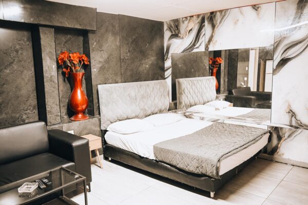 אדל רומס ירושלים