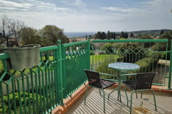 אהבה מול הנוף