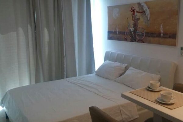 אהבה מול הנוף