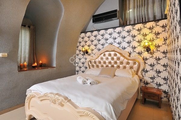 אחוזת כינורות