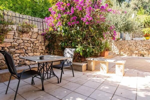 הפינה הנסתרת