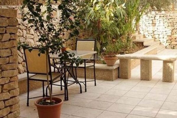 הפינה הנסתרת