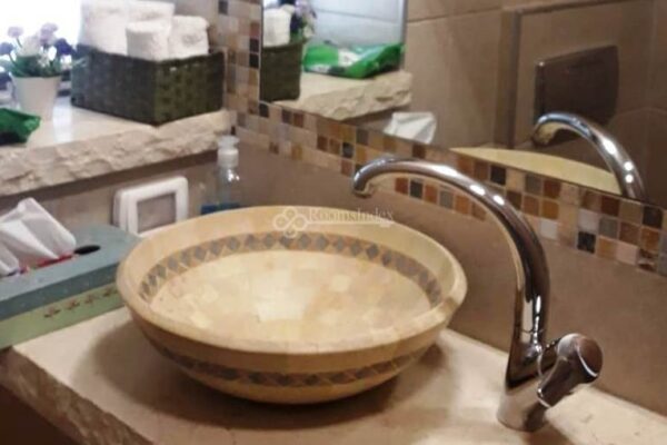 הפינה הנסתרת