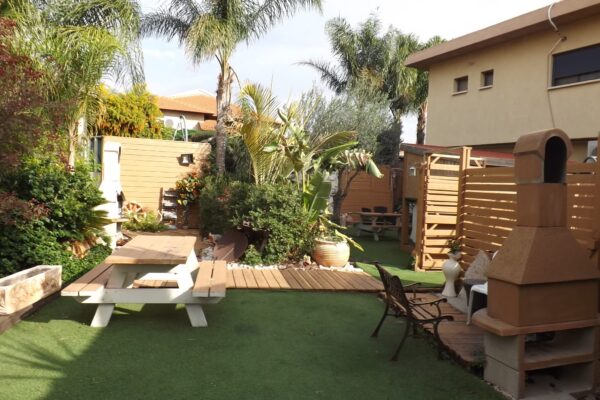 פנינת התכלת