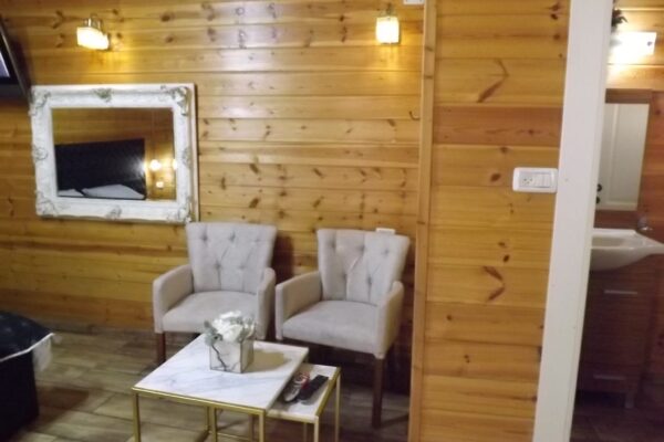 פנינת התכלת