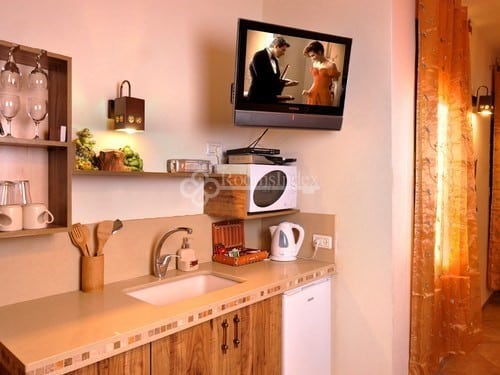 פנינת התכלת