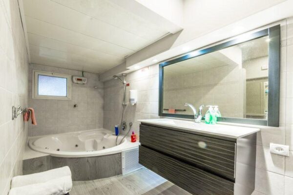 פסק זמן בבוסתן