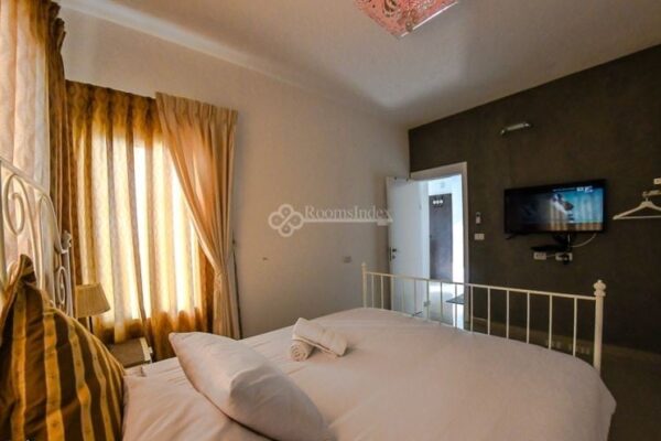 דיסקרטי בים נהריה