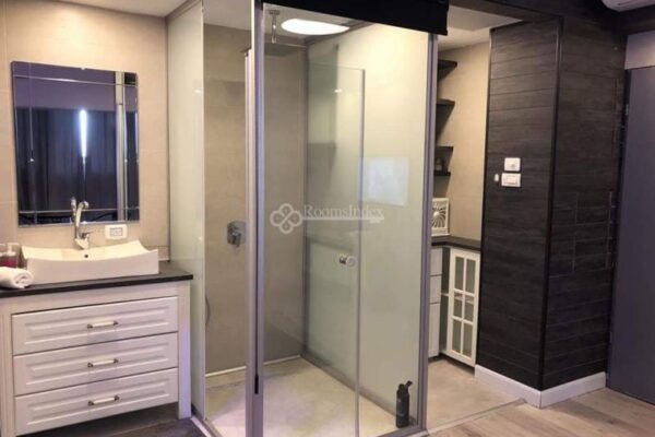 דיסקרטי בים נהריה