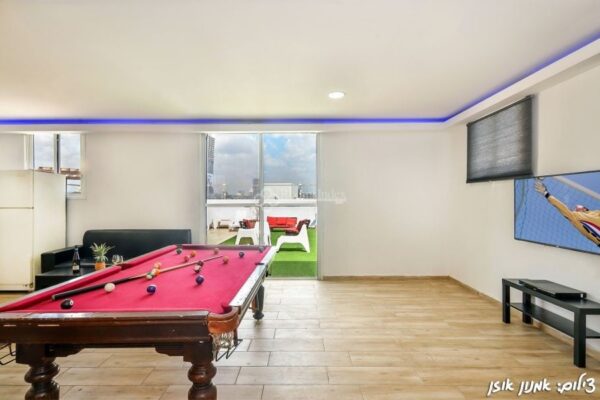 וילה בלוודר אדרת