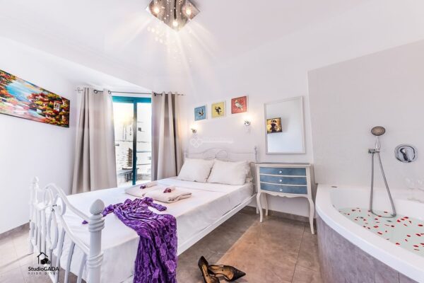 אהבה על שפת הכנרת