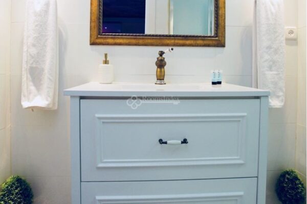 Angelina אנג'לינה