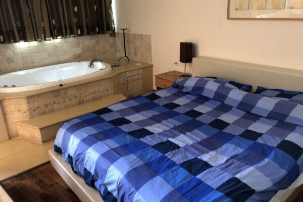 אהבה בשקיעה