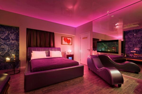 מלון טוקן TOUCAN