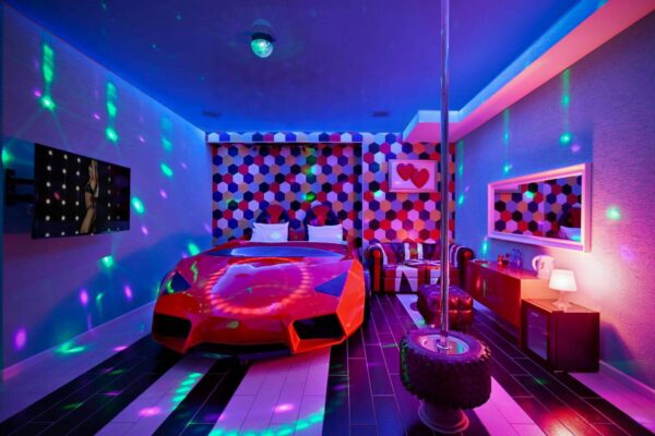 מלון טוקן TOUCAN