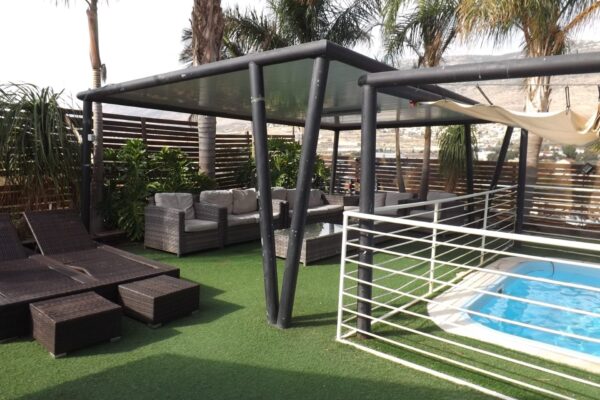 אחוזת בראשית