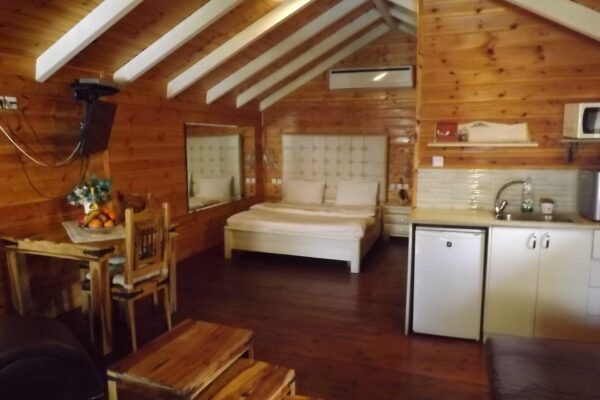 אחוזת בראשית