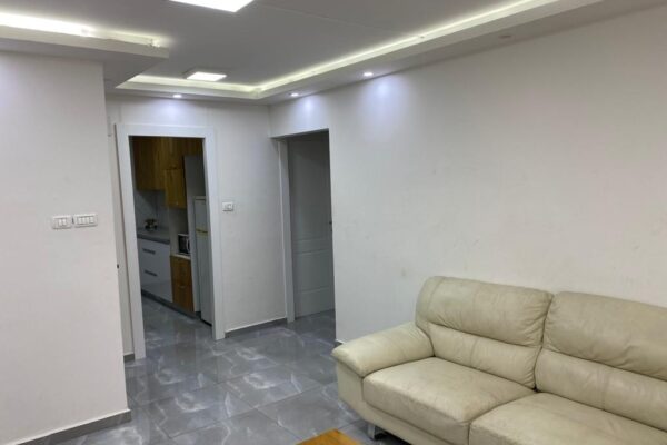 הדירה של קרינה