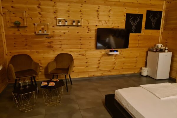 הבקתה בנס ציונה