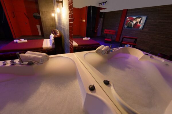 49 גוונים של אדום