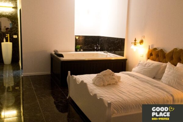 גוד פלייס Good Place