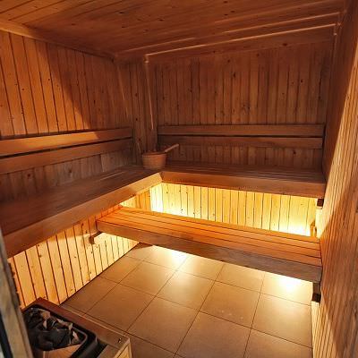 מלון האוס בפתח תקווה