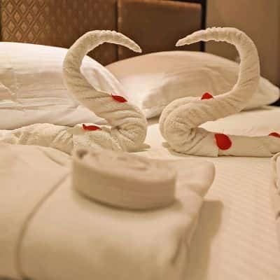 מלון האוס בפתח תקווה