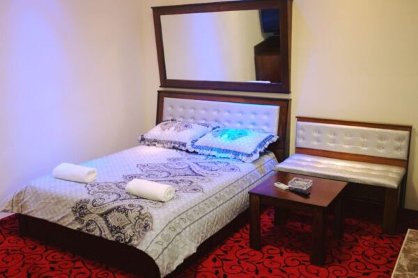 מלונית חמישה כוכבים