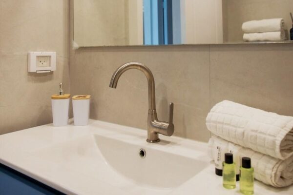 אהבה בקיסריה