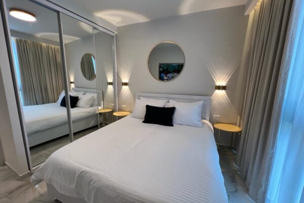 אהבה בקיסריה