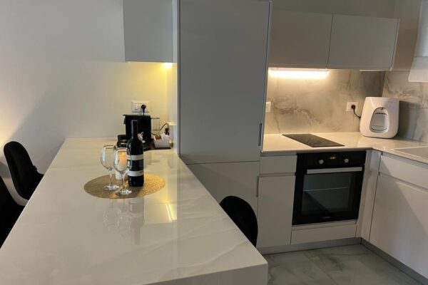 אהבה בקיסריה