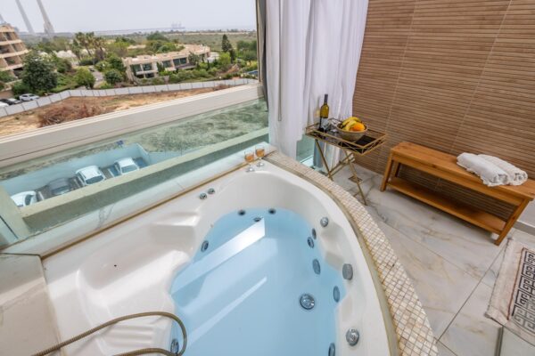 גולדן פלייס