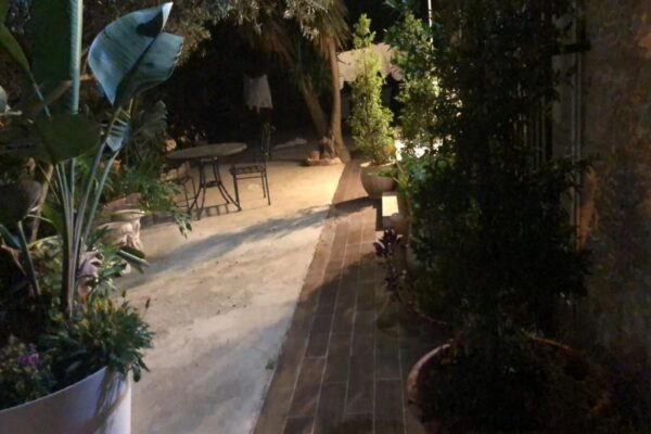 אגדה לשניים