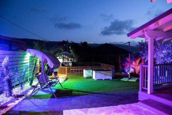 אחוזת אגם בשזור