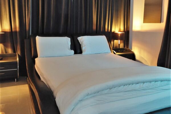 אירוח רומנטי