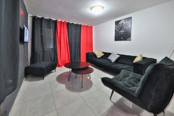 אמסטרדם בנוף הגליל