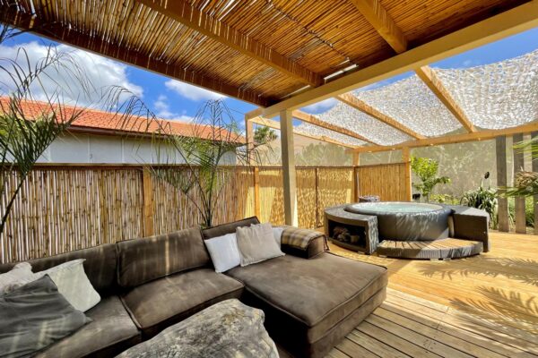 בקתה וספא במגדים