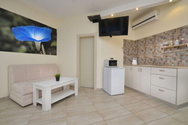 גולדן פלייס