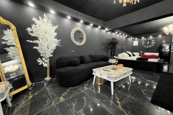 הסוויטה האדומה