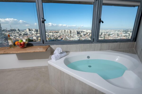 הסוויטה על השוק