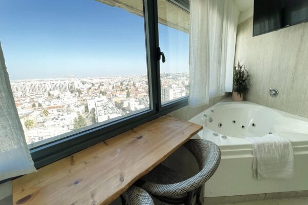 הסוויטה על השוק