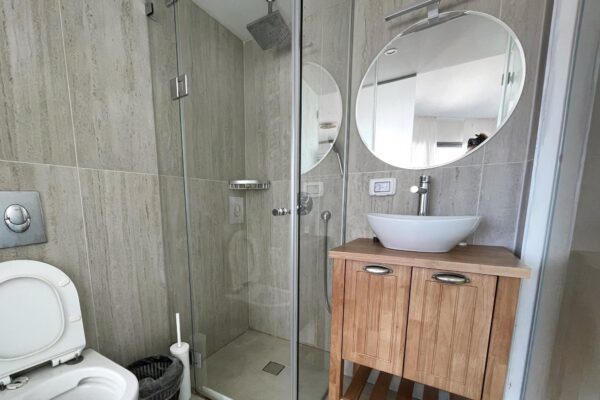 הסוויטה על השוק