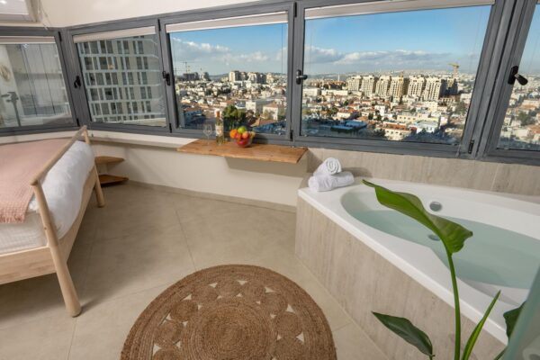 הסוויטה על השוק