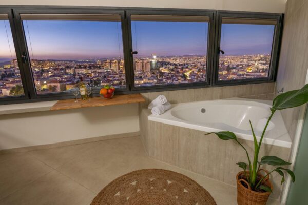 הסוויטה על השוק