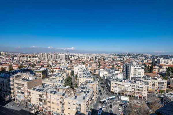 הסוויטה על השוק