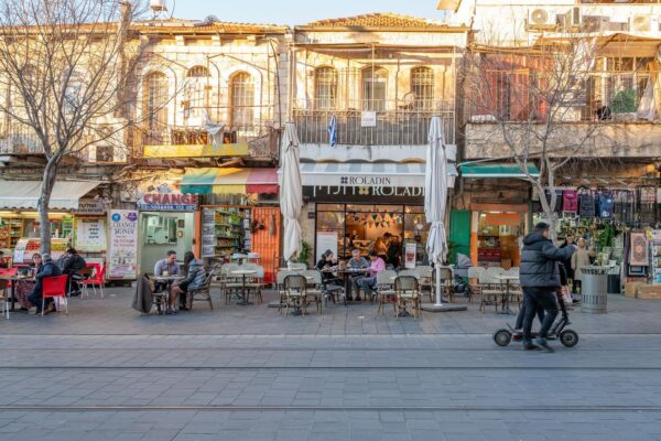 הסוויטה על השוק