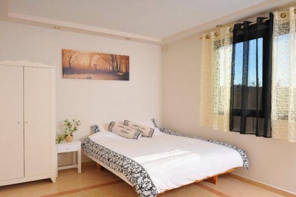 הפנינה הנסתרת