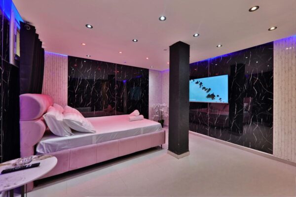 מוריה סוויט