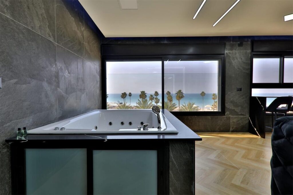 סוויטת נוף ים